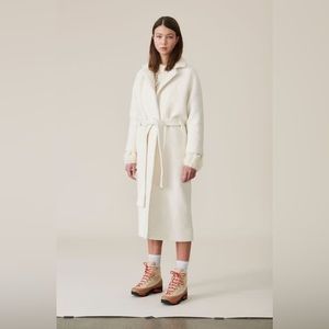 Ganni Fenn Egret Belted coat in white / cream, size 36 / US 4